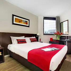 Montmartrois Hotel